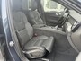 Volvo XC60 T8 Plug-in hybrid AWD Ultra Dark Executive Edition | Luchtvering | 22" | Gelamineerd Glas | Bowers & Wilkins | Stoelmassage & Ventilatie | MY '27 |