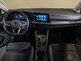 Volkswagen Golf 1.5 eTSI Style 150pk / Elektrisch verstelbare voorstoel(en) met geheugen / Apple carplay / Dodehoek detectie / Adaptieve cruise control / Stoelverwarming