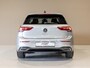 Volkswagen Golf 1.5 eTSI Style 150pk / Elektrisch verstelbare voorstoel(en) met geheugen / Apple carplay / Dodehoek detectie / Adaptieve cruise control / Stoelverwarming