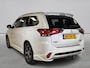 Mitsubishi Outlander 2.0 PHEV instyle+ Trekhaak, 360 camera, 4 seizoenbanden
