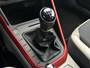 Volkswagen Polo 1.0 TSI Beats | Origineel NL | Navigatie | Adaptieve Cruise Control | Beats Audio | Climate Control | Apple Carplay | Android Auto | Privacy Glas | Lichtmetalen Velgen 16'' | Metallic Pearl |