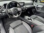 Mercedes-Benz A-klasse 180 Business Solution AMG Panoramadak + Geheugenstoelen, NL-Auto!