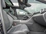 Mercedes-Benz C-klasse Estate 300 e Business Line | Massage | Pano | Dealer onderhouden