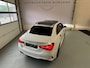 Mercedes-Benz A-klasse 180 AMG Black Line Automaat, Panoramadak, Navi, Camera
