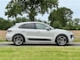 Porsche Macan 2.0|Sport Design pakket|Luchtvering|Pano|Bose|20"|NL-auto!