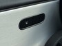 Mercedes-Benz A-klasse 250 e Luxury Line Panoramadak Trekhaak Stuurwielverwarming Carplay ACC 360 gr Camera