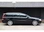Volvo V70 2.5T Edition Sport Leer/Navigatie/Parkeersensor/1e eig./Apk 04-2027