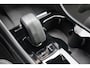 Volvo XC40 T5 Recharge Plus Dark | Stoelverwarming | Trekhaak | Parkeercamera | H/K | Glossy Black | Keyless