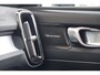 Volvo XC40 T5 Recharge Plus Dark | Stoelverwarming | Trekhaak | Parkeercamera | H/K | Glossy Black | Keyless