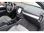 Volvo XC40 T5 Recharge Plus Dark | Stoelverwarming | Trekhaak | Parkeercamera | H/K | Glossy Black | Keyless