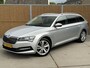Skoda Superb Combi 1.5 TSI ACT Business Edition Automaat | Trekhaak afneembaar | LED verlichting | DAB ontvanger | Achteruitrijcamera | Cruise & climate control | Virtual cockpit | Parkeersensoren voor en achter