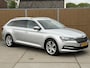 Skoda Superb Combi 1.5 TSI ACT Business Edition Automaat | Trekhaak afneembaar | LED verlichting | DAB ontvanger | Achteruitrijcamera | Cruise & climate control | Virtual cockpit | Parkeersensoren voor en achter