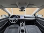 Volkswagen Golf Variant 1.5 TSI Style 131pk Adaptieve cruise control | Climate control | LED verlichting IQ.Light | Apple CarPlay/Android Auto | Navigatiesysteem | DAB ontvanger | Sfeerverlichting | Parkeersensoren voor en achter