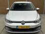 Volkswagen Golf Variant 1.5 TSI Style 131pk Adaptieve cruise control | Climate control | LED verlichting IQ.Light | Apple CarPlay/Android Auto | Navigatiesysteem | DAB ontvanger | Sfeerverlichting | Parkeersensoren voor en achter