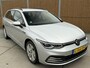 Volkswagen Golf Variant 1.5 TSI Style 131pk Adaptieve cruise control | Climate control | LED verlichting IQ.Light | Apple CarPlay/Android Auto | Navigatiesysteem | DAB ontvanger | Sfeerverlichting | Parkeersensoren voor en achter