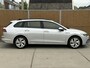 Volkswagen Golf Variant 1.5 TSI Style 131pk Adaptieve cruise control | Climate control | LED verlichting IQ.Light | Apple CarPlay/Android Auto | Navigatiesysteem | DAB ontvanger | Sfeerverlichting | Parkeersensoren voor en achter