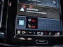 Volvo XC40 Recharge Plus 70kWh - R-Design l 96% SOH l Warmtepomp l Trekhaak l Camera