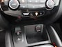 Nissan Qashqai 1.2 N-Connecta Bluetooth, panorama dak, Cruise control, Parkeersensor voor en achter, Keyless entry, Navigatiesysteem full map, Rijstrooksensor Ruime en comfortabele SUV. Luxe N-Connecta uitvoering. Veel moderne opties. Ideaal voor gezin en lange afstanden.Hoge instap en fijne wegligging.