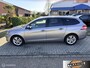 Peugeot 308 SW 1.2 PureTech Blue Lease Executive