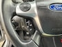 Ford Focus 1.6 TI-VCT Trend,airco,cruise control,grote beurt en nieuwe APK.