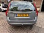 Volvo V50 2.4 Kinetic AUTOMAAT | AIRCO | SCHADE