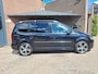 Volkswagen Touran 1.4 TSI Highline 140PK DSG Navigatie / Xenon / Cruise Controle / Trekhaak / Parkeer Sensoren /