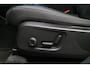 Volvo XC40 1.5 T4 Plug-in hybrid Plus Dark | Trekhaak! | Camera | Blind spot! |