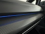 Volkswagen Golf 1.5 eTSI R-Line Pano|Trekhaak|Camera|IQ Light