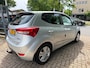 Hyundai ix20 1.6i i-Vision automaat, airco, cruise control, trekhaak, elec pakket, 1e eigenaar , 127.420 km , apk t/m : 28-02-2027