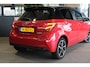 Toyota Yaris 1.5 Hybrid Dynamic Bi-Tone AUT Navi Cam Pdc Cruise Led