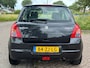 Suzuki Swift 1.5 Exclusive 3-Drs Airco Electric pakket Audio-CD/MP3 BAS LMV 16" ABS EBD Colorpakket Trekhaak Dealeronderh. Nw Apk!