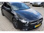 Mercedes-Benz A-klasse 220 Launch Edition | AMG Line | NL Auto | Trekhaak | Carplay | Cruise Control | Trekhaak |
