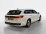 Volkswagen Passat Variant 1.5 eTSI Business I Trekhaak I Leder I Massage I Stoelverwarming I Elek. Achterklep