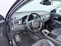 Kia Niro EV e-Niro 64kWh ExecutiveLine (SOH 100%) - Lederen bekleding - Stoel- en stuurverwarming - Navigatie - Camera - JBL - 12 maanden garantie
