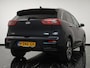 Kia Niro EV e-Niro 64kWh ExecutiveLine (SOH 100%) - Lederen bekleding - Stoel- en stuurverwarming - Navigatie - Camera - JBL - 12 maanden garantie