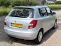 Skoda Fabia 1.2 Classic 5-Drs Stuurbekrachtiging Audio-USB/Bluetooth Getint glas Colorpakket ABS 2 x airbag Dealeronderhoud Nw Apk