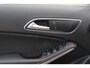 Mercedes-Benz A-klasse 180 Sport Edition AMG / Camera / Navigatie / Leder&Alcantara / 18'' / Stoelverwarming / Cruise Control