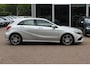 Mercedes-Benz A-klasse 180 Sport Edition AMG / Camera / Navigatie / Leder&Alcantara / 18'' / Stoelverwarming / Cruise Control