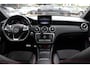 Mercedes-Benz A-klasse 180 Sport Edition AMG / Camera / Navigatie / Leder&Alcantara / 18'' / Stoelverwarming / Cruise Control
