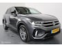 Volkswagen T-Roc 1.5 eTsi R-Line - Trekhaak Afneembaar- Camera - Navi- Stoelverwarming