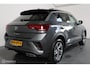 Volkswagen T-Roc 1.5 eTsi R-Line - Trekhaak Afneembaar- Camera - Navi- Stoelverwarming