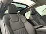 Volvo XC60 2.0 T8 Plug-in hybrid AWD Plus Dark 455pk Panoramadak / Head Up Display / Elekt. Trekhaak