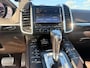 Porsche Cayenne 3.0 S E-Hybrid | Trekhaak 3500KG | 417 PK | Panorama Dak | 21Inch | Historie | NAP