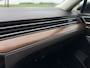 Volkswagen Passat 1.8 TSI Highline Automaat | Panoramadak | Apple CarPlay-Android Auto | Camera | Leder/Alcantara | Clima | PDC |