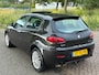 Alfa Romeo 147 1.6 T.Spark Veloce Collezione ECC Audio/CD Leder LMV 16" ABS TCS Cruise EBD Schuif-/kanteldak Dealeronderh. Nw Apk!