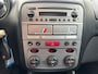 Alfa Romeo 147 1.6 T.Spark Veloce Collezione ECC Audio/CD Leder LMV 16" ABS TCS Cruise EBD Schuif-/kanteldak Dealeronderh. Nw Apk!