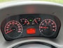 Fiat Panda 1.2 Class 5-Drs Stuurbekrachtiging Airco Electric pakket Audio/CD Dakrails ABS Getint glas Dealeronderhoud Nieuwe Apk!