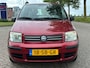 Fiat Panda 1.2 Class 5-Drs Stuurbekrachtiging Airco Electric pakket Audio/CD Dakrails ABS Getint glas Dealeronderhoud Nieuwe Apk!