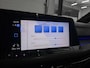 Volkswagen Golf 1.5 eTSI R-Line | Panoramadak | Trekhaak | HUD | H&K | IQ Light | VOL |
