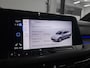 Volkswagen Golf 1.5 eTSI R-Line | Panoramadak | Trekhaak | HUD | H&K | IQ Light | VOL |